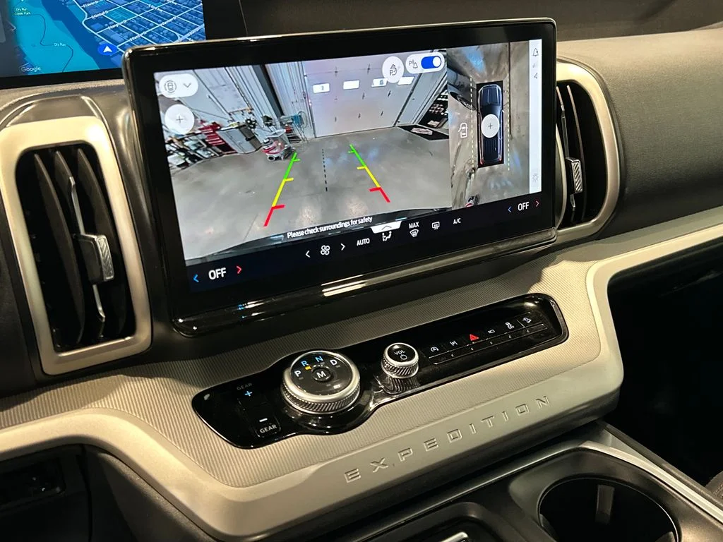 Used 2025 Gray Ford Active image 20