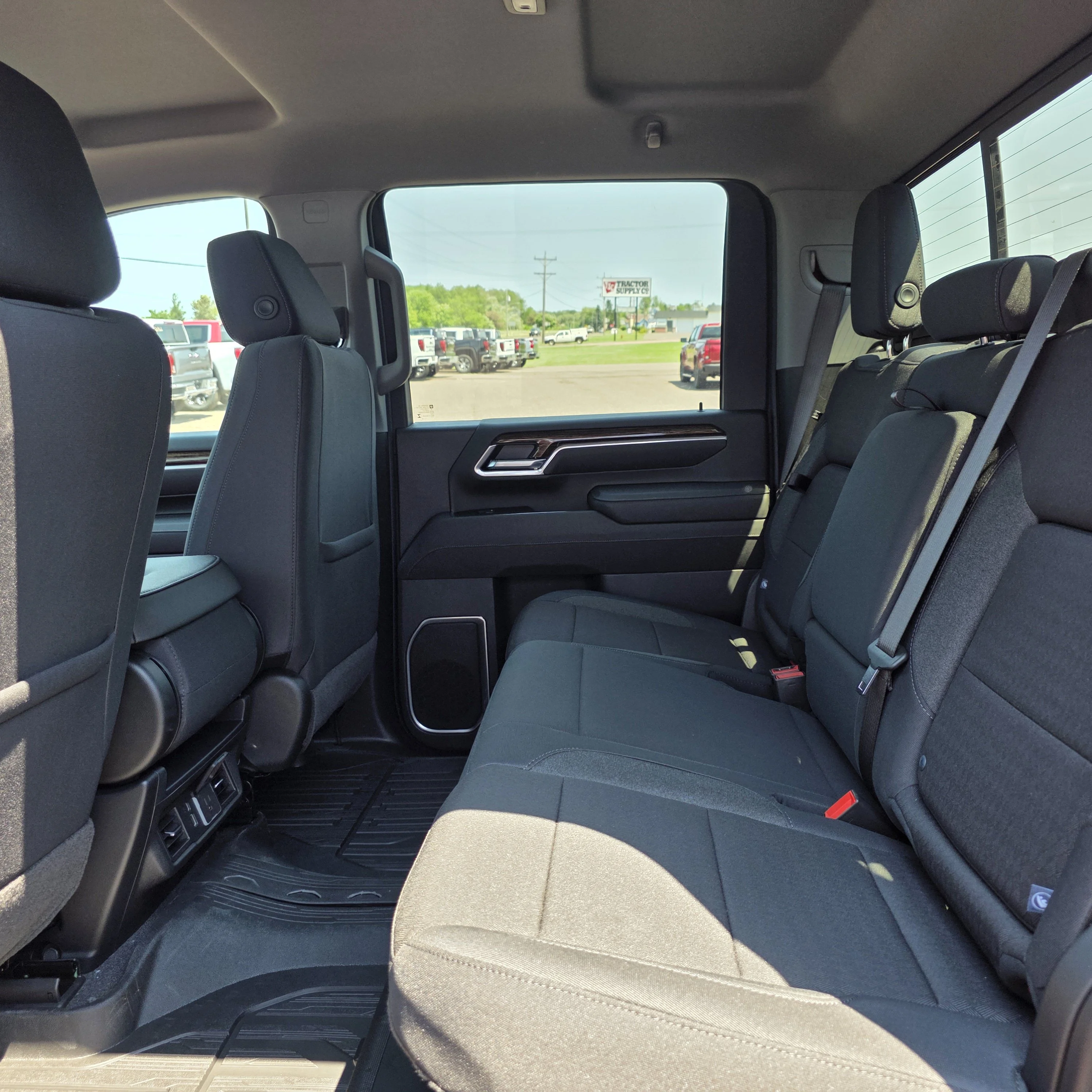 2026 GMC Sierra 3500HD SLE - Photo 16