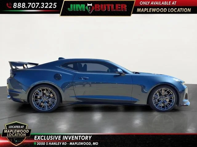 Used 2022 SHADOW GRAY METALLIC Chevrolet ZL1 image 5