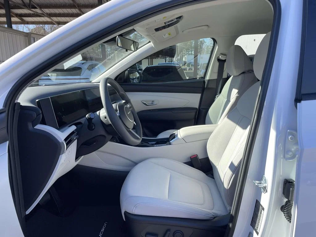 New 2026 White Hyundai SEL image 16