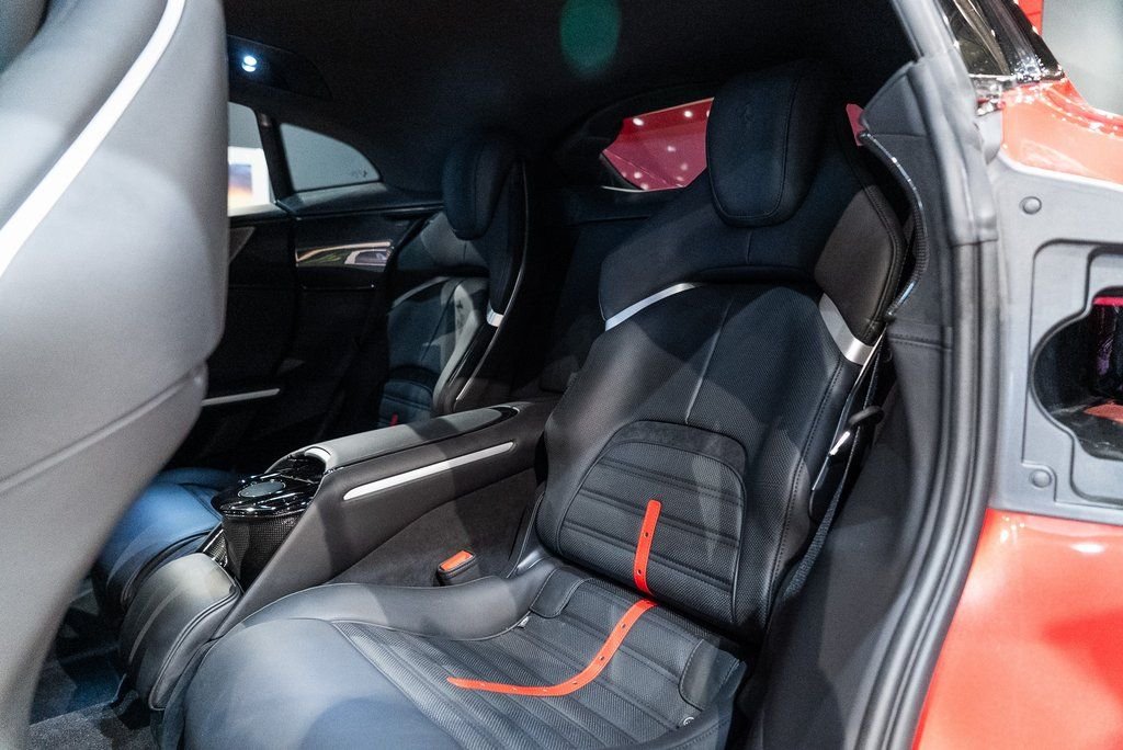 2023 Ferrari Purosangue - Photo 32