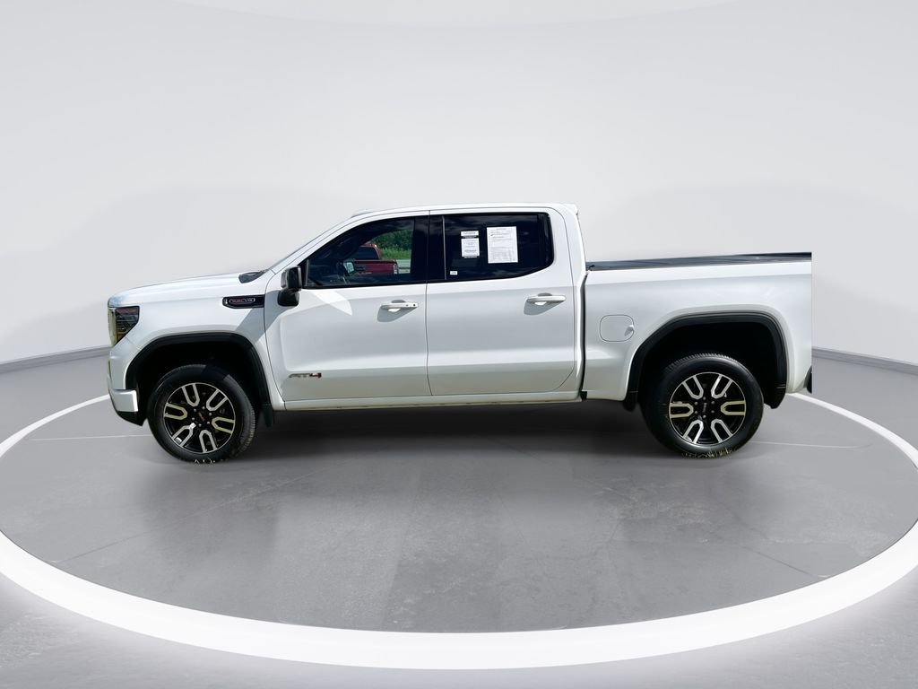Used 2023 White GMC AT4 image 5