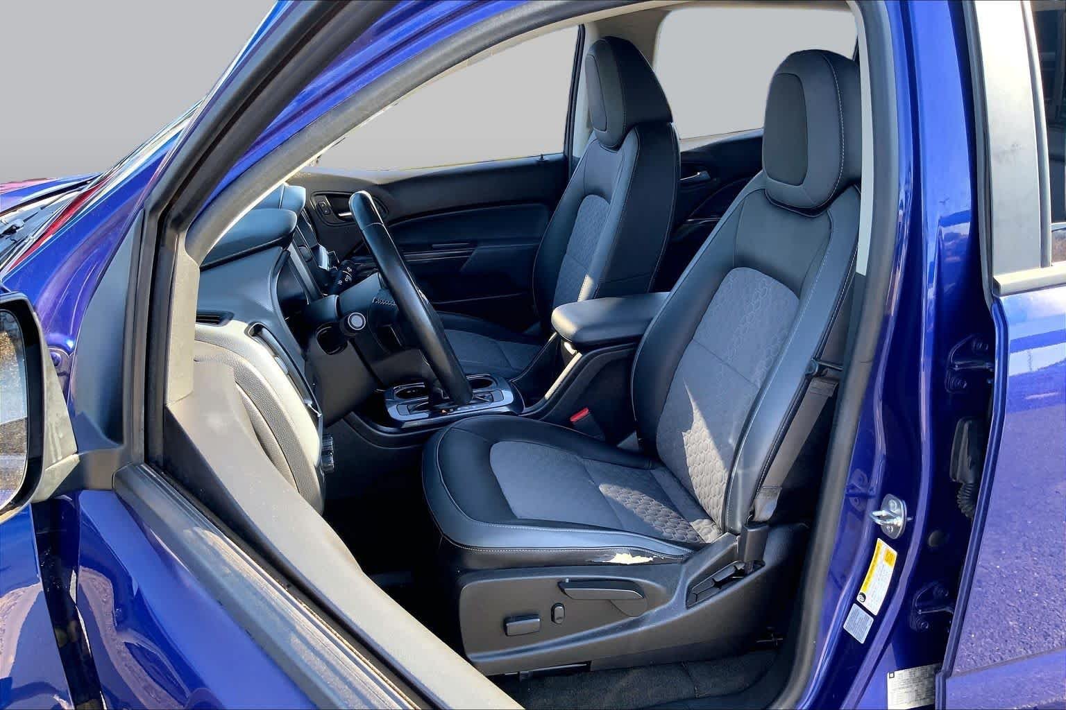 Used 2016 Laser Blue Chevrolet 4WD Z71 image 8