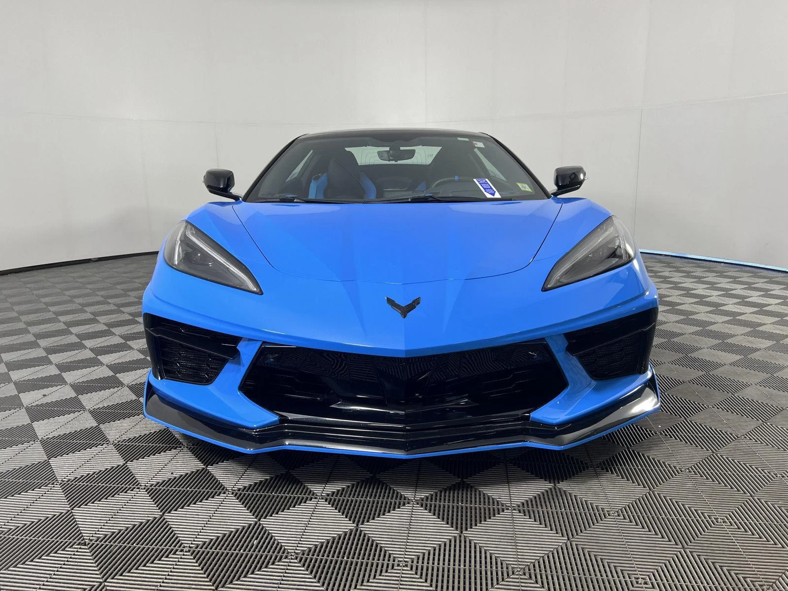 Used 2023 Rapid Blue Chevrolet 3LT image 31