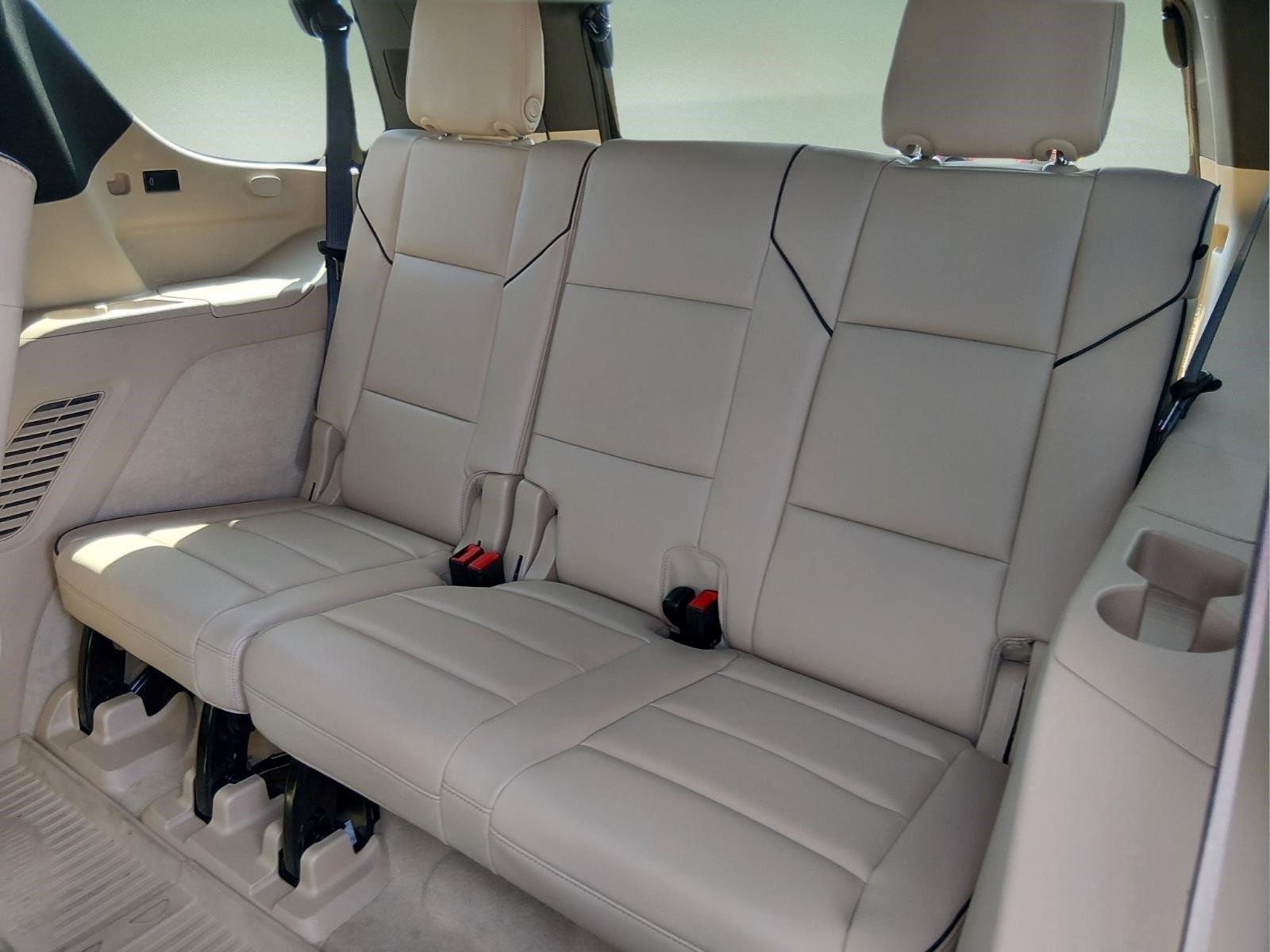 Used 2023 Crystal White Tricoat Cadillac 4WD Premium Luxury image 20