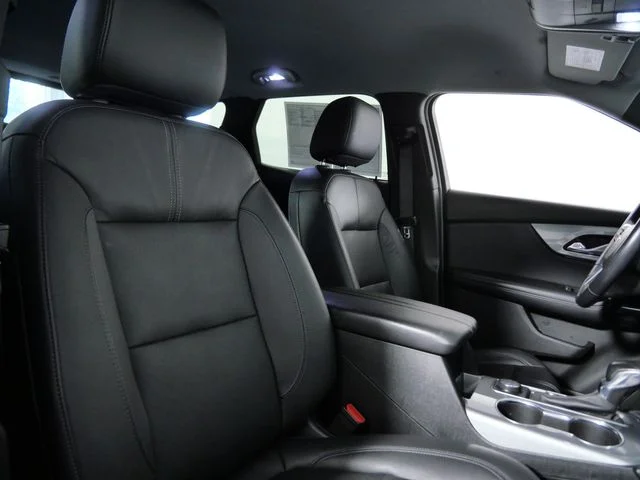 Used 2020 Black Chevrolet LT image 12