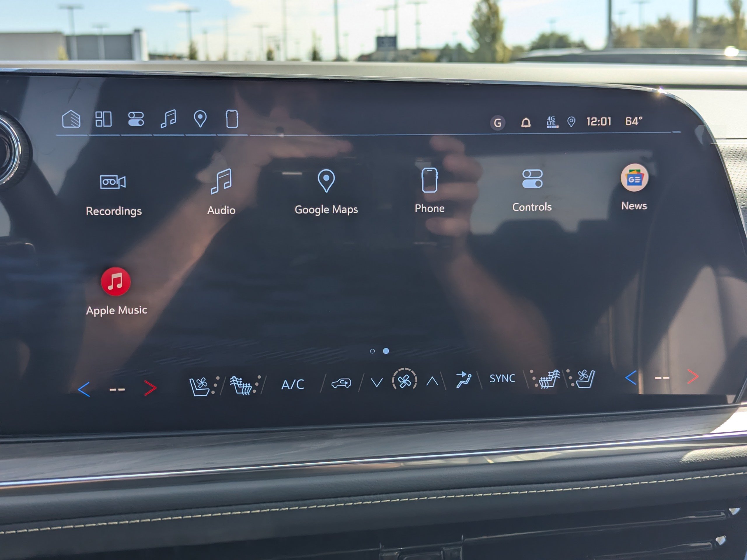 2026 Chevrolet Suburban Premier - Photo 21