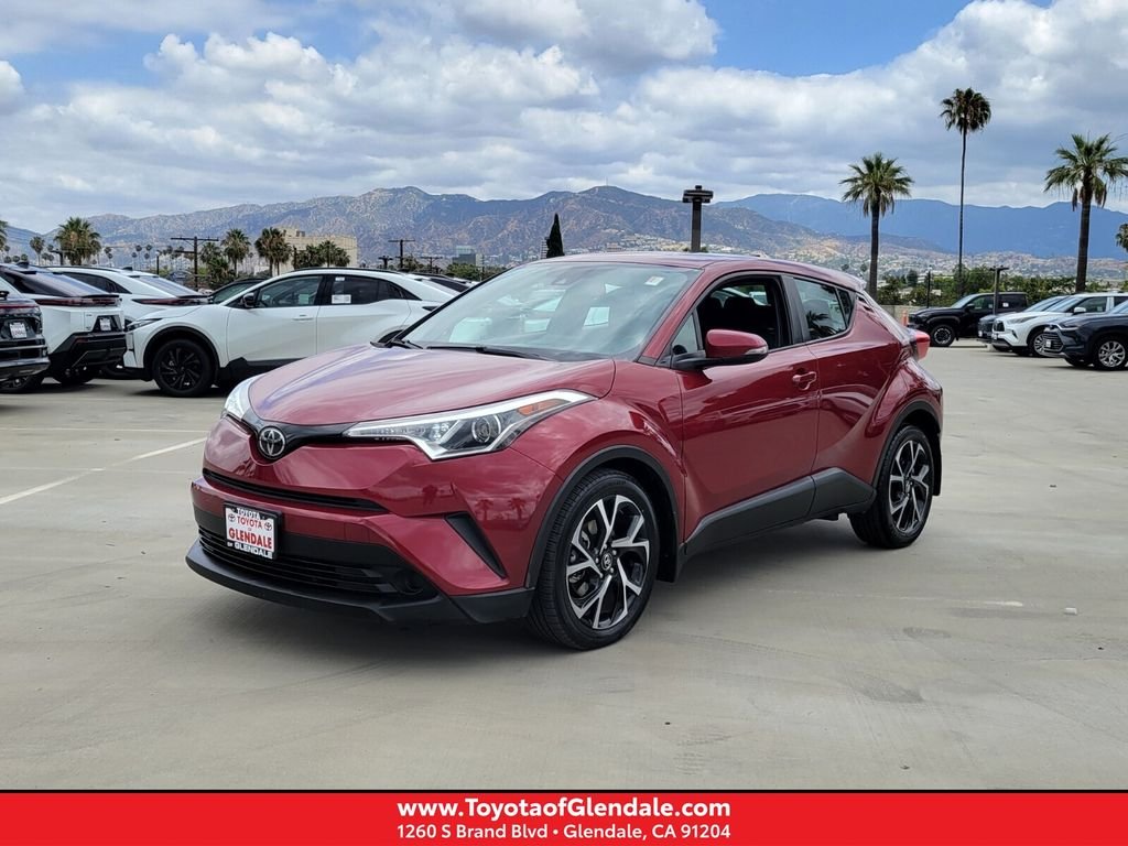 2018 Toyota C-HR XLE's photo
