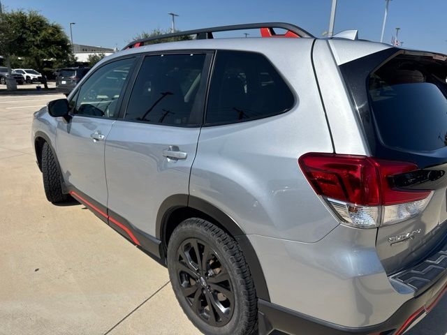 Used 2019  Subaru Sport image 4