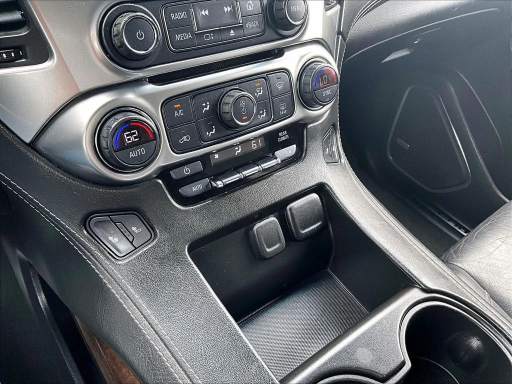 Used 2019 Gray Chevrolet LT image 32