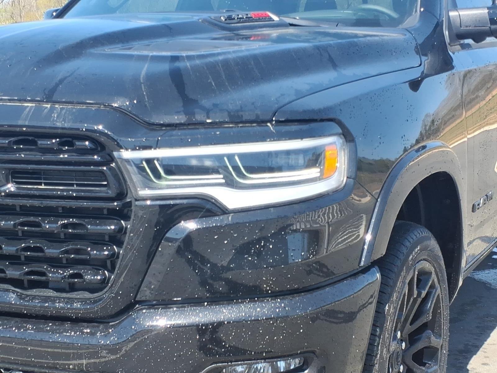 New 2026 Diamond Black Crystal Pearl-Coat Exterior Paint RAM Limited image 15