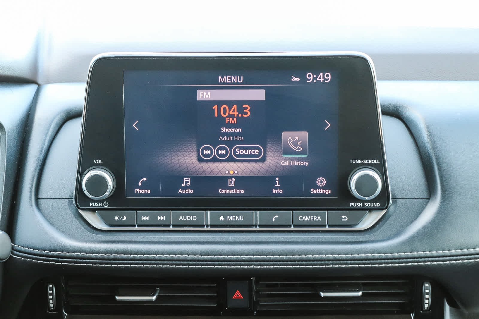 Used 2022 Super Black Nissan SV image 14
