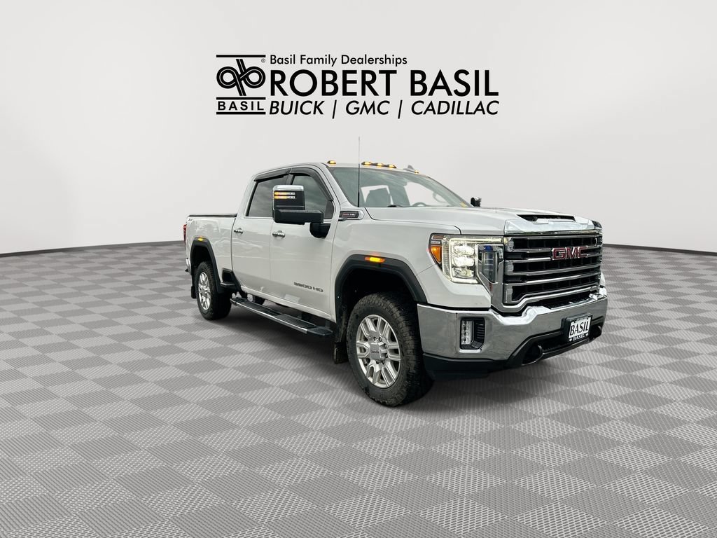 Used 2023 White Frost Tricoat GMC SLT image 2