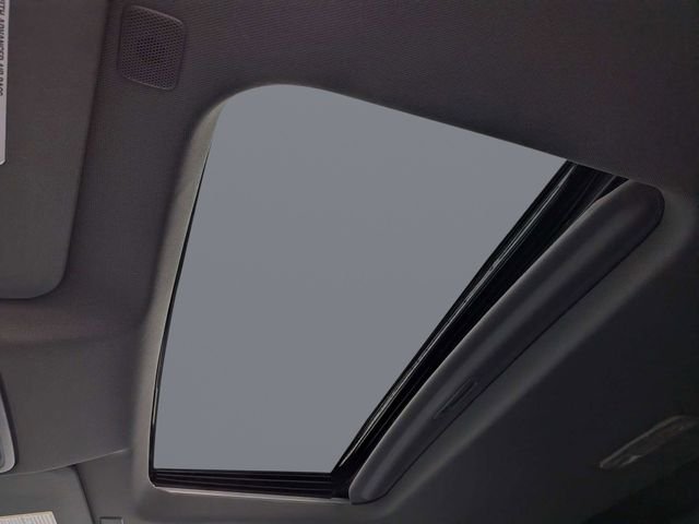 Used 2024 Black GMC Denali image 19