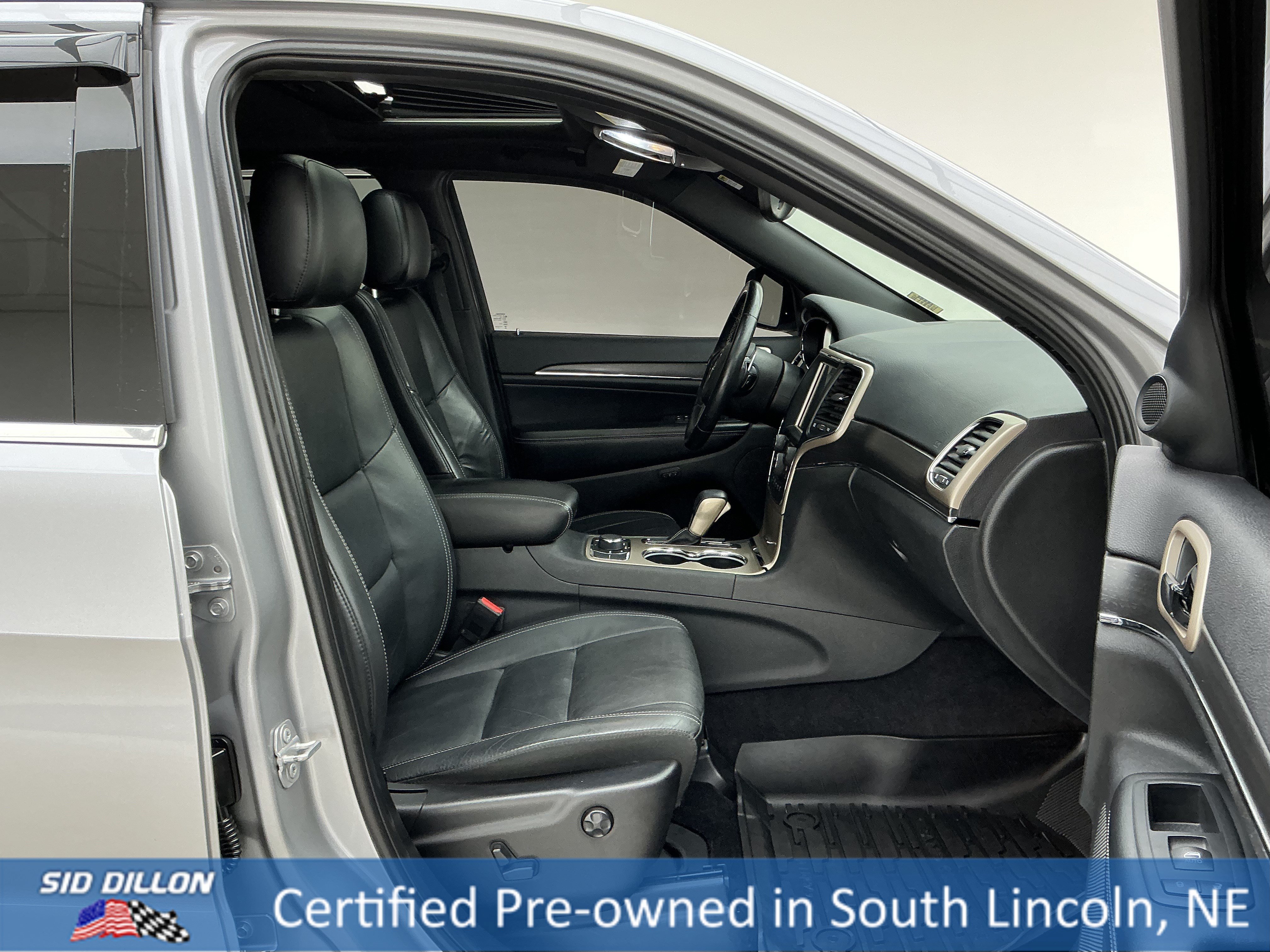 Certified Used 2017 Billet Silver Metallic Clearcoat Jeep Limited image 26
