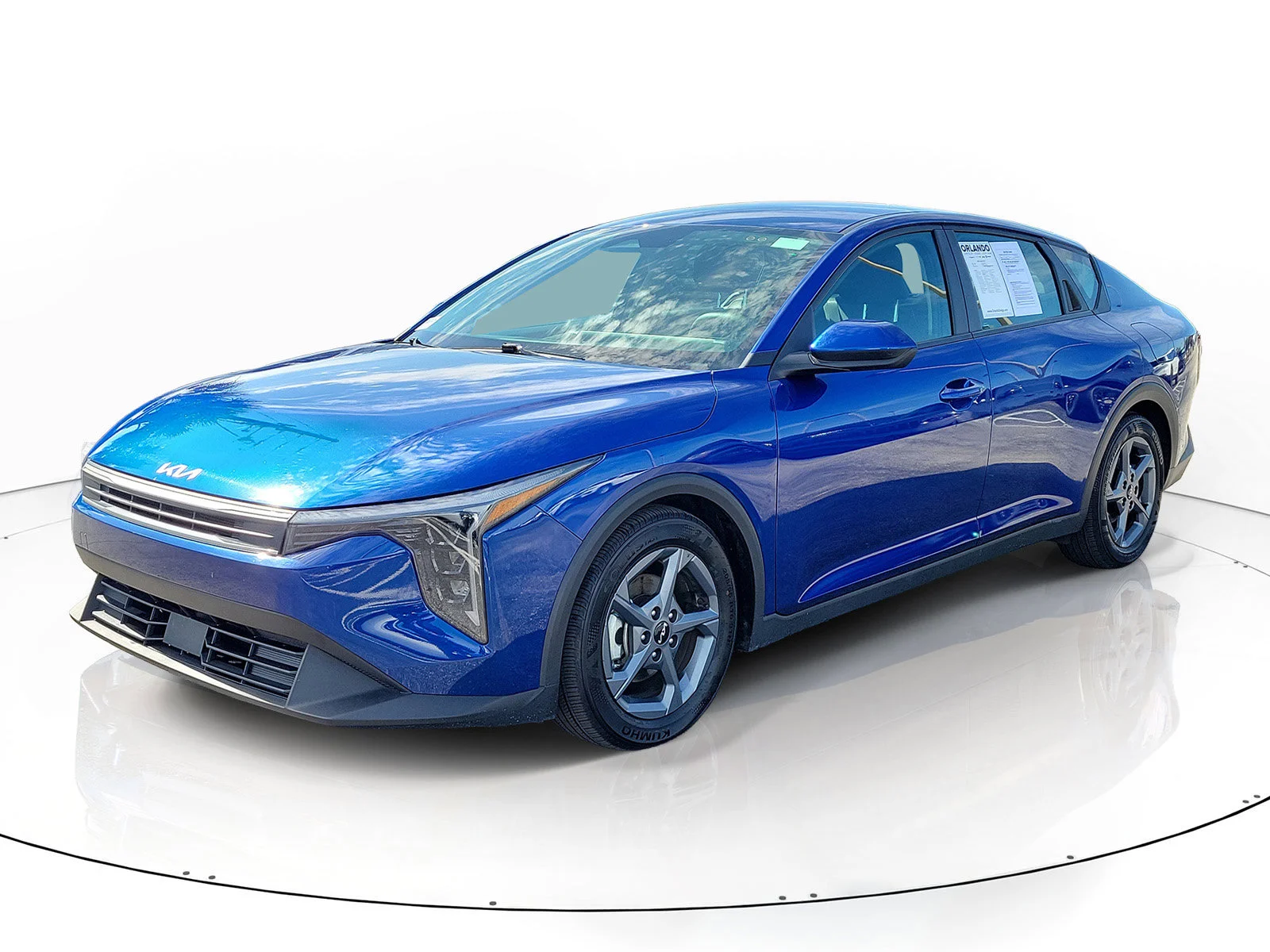 Used 2025 Deep Sea Blue Kia LXS image 3