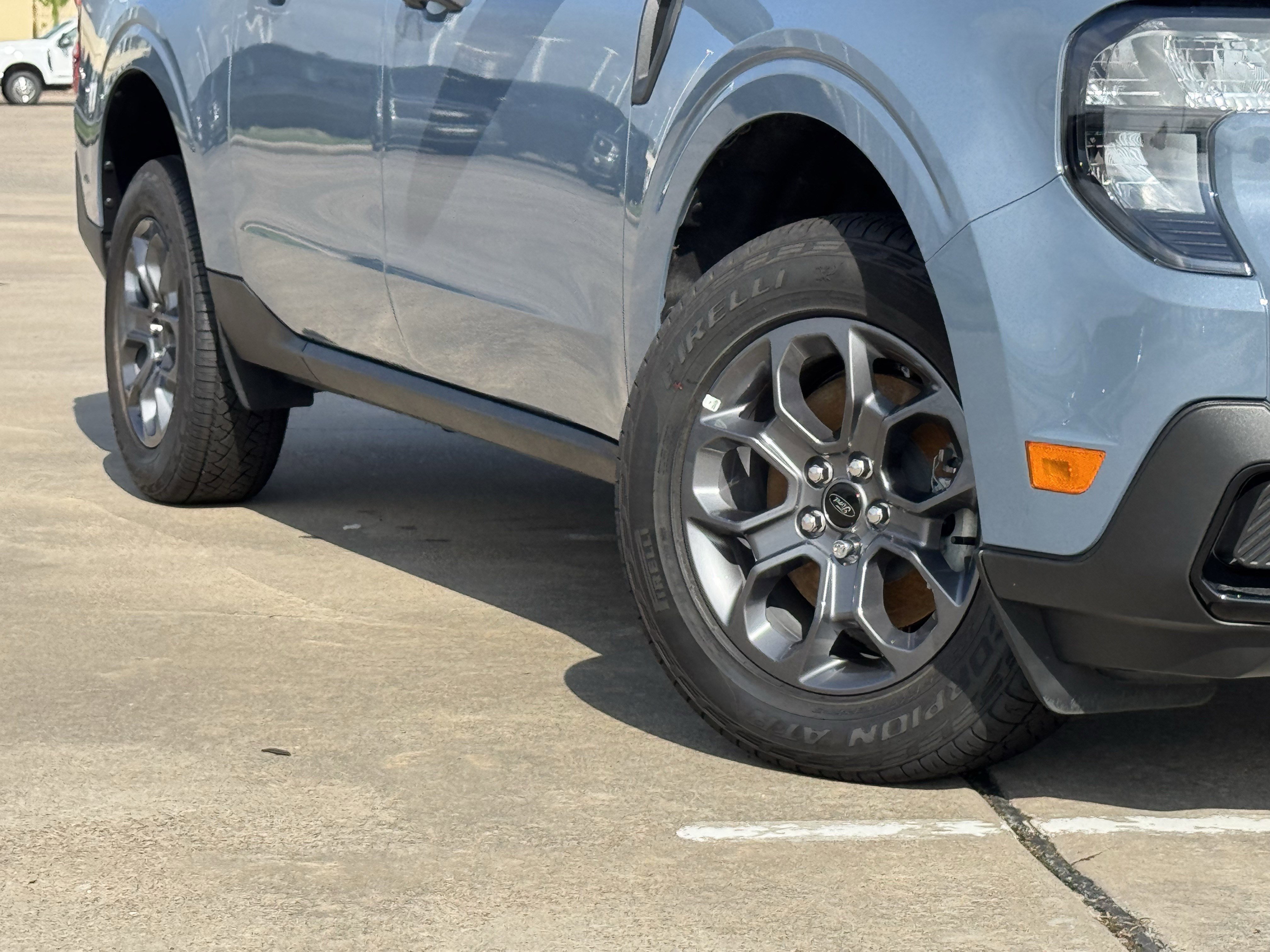 New 2026 Azure Gray Metallic Tri-Coat Ford XLT image 11