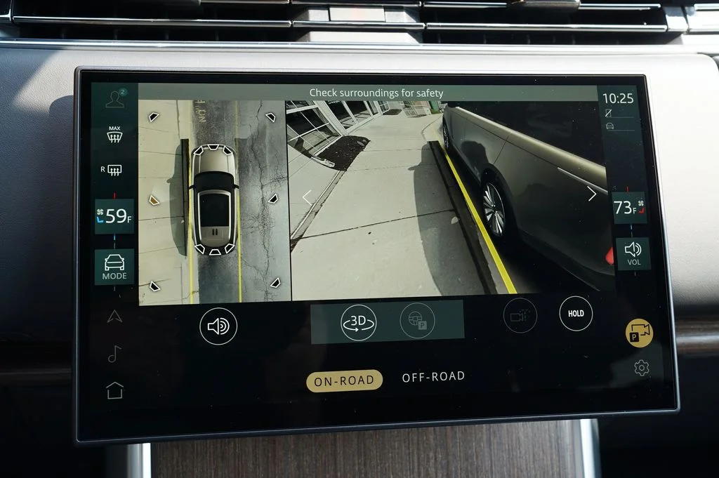 New 2026 Fuji White Land Rover SE image 29
