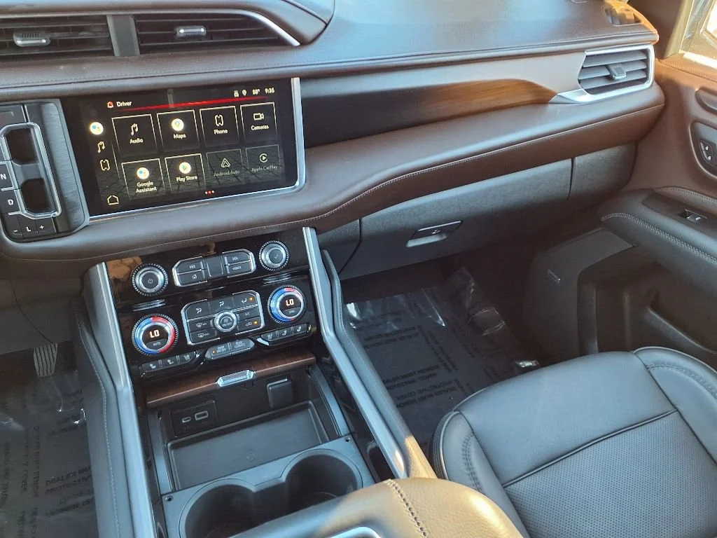 2022 GMC Yukon XL Denali - Photo 21