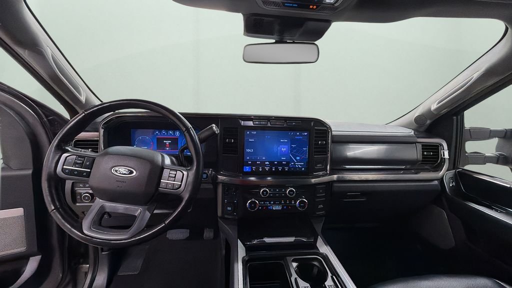 Used 2024 Gray Ford Lariat image 10