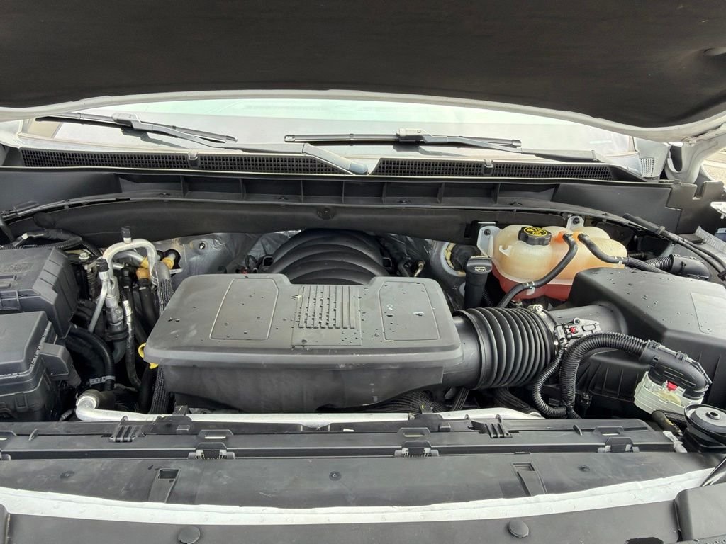 Used 2023 White GMC Denali image 14