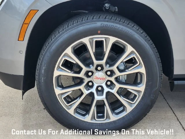 2027 GMC Yukon Denali - Photo 7