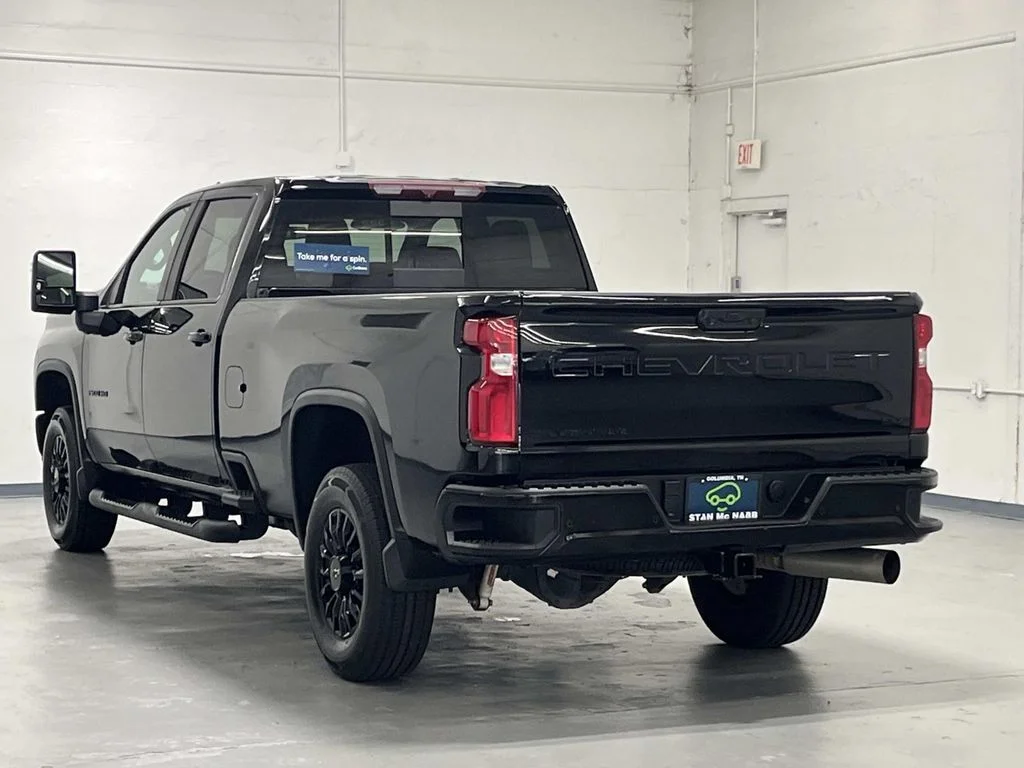 Used 2022 Black Chevrolet LTZ image 6