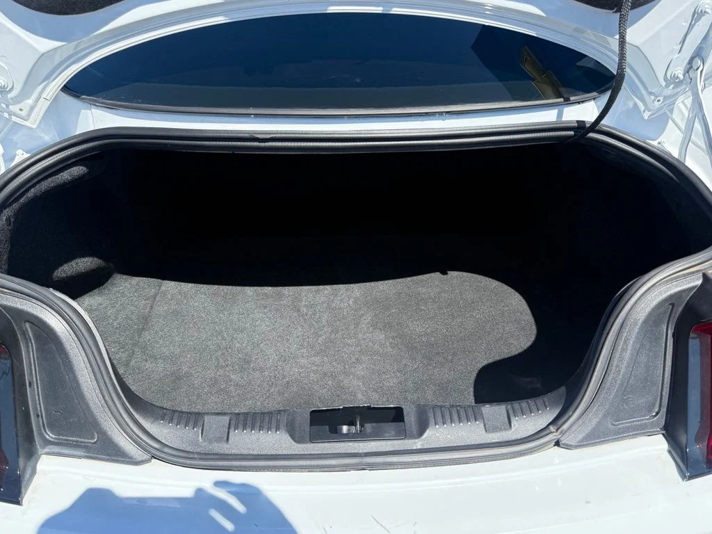 Used 2022 White Ford GT image 9