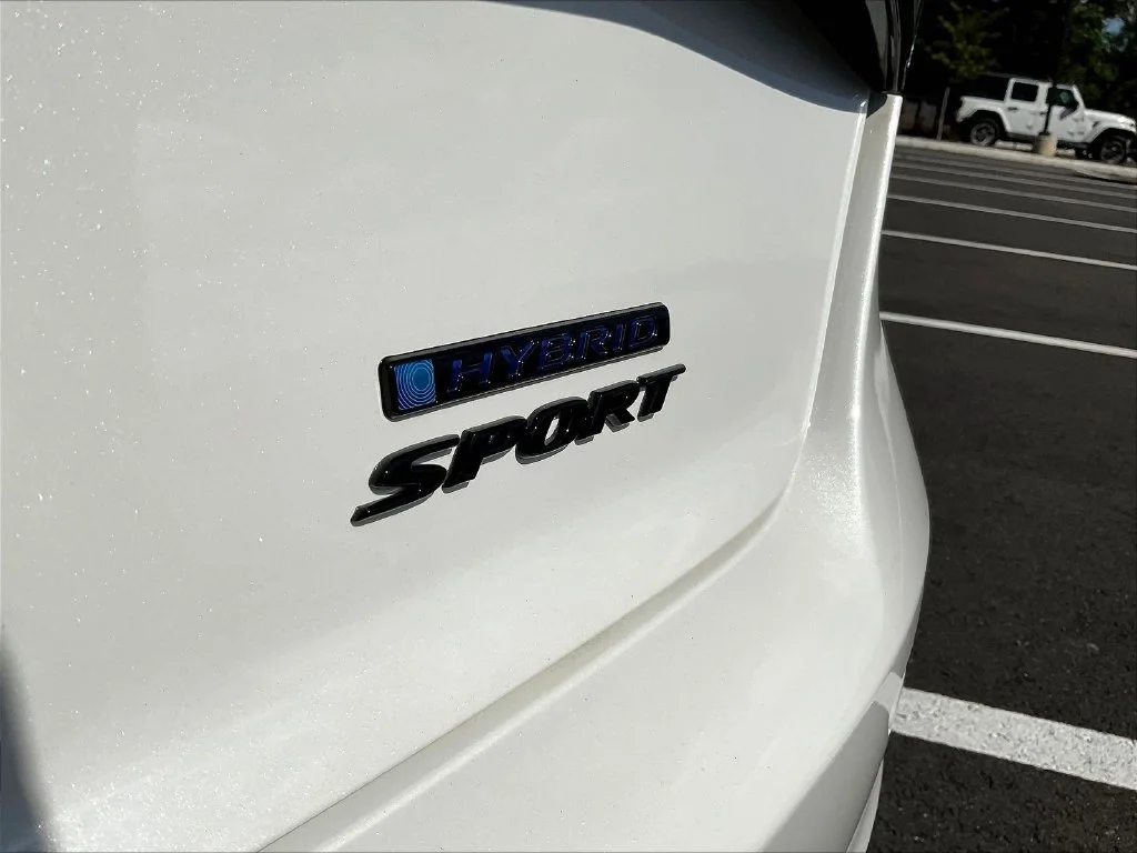 New 2026 Platinum White Pearl Honda Sport Hybrid image 25
