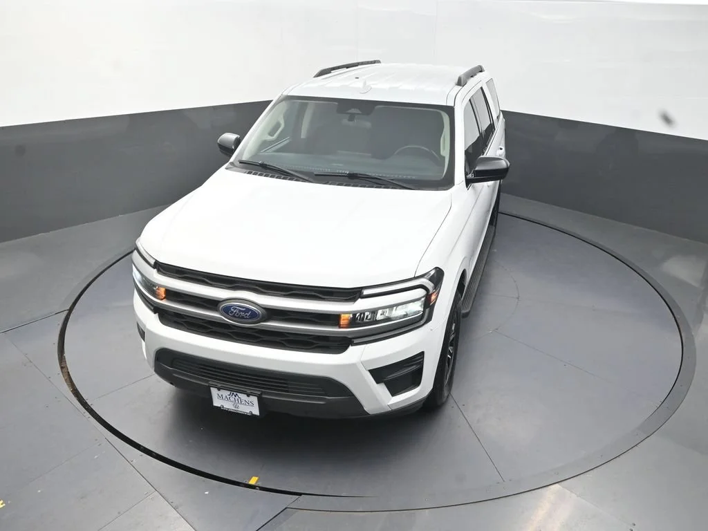 Used 2022 White Ford XL image 15