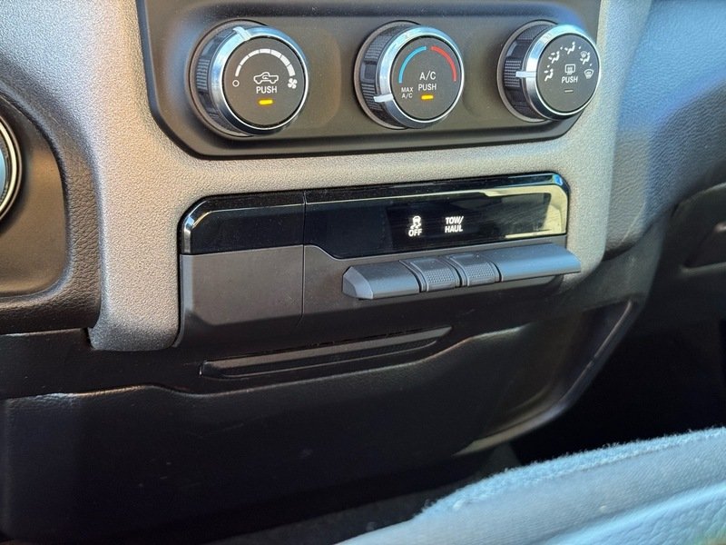 2024 RAM Ram 1500 Pickup Tradesman - Photo 29