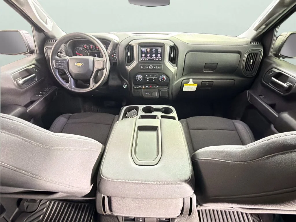2024 Chevrolet Silverado 1500 Custom - Photo 31