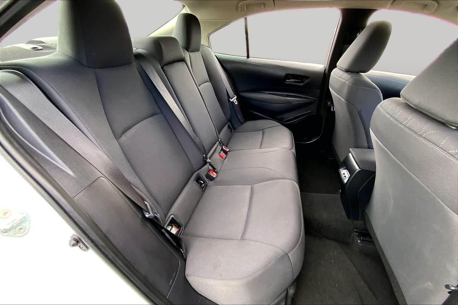 Used 2024 Ice Cap Toyota LE image 19