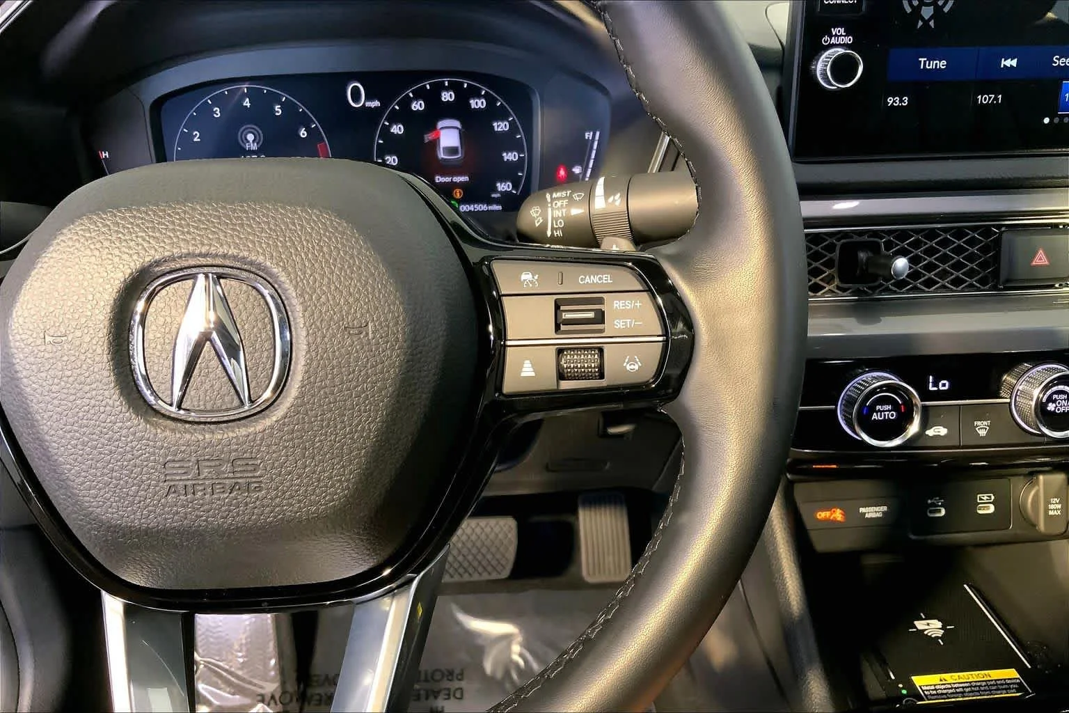 Certified Used 2026 Platinum White Pearl Acura BASE image 25