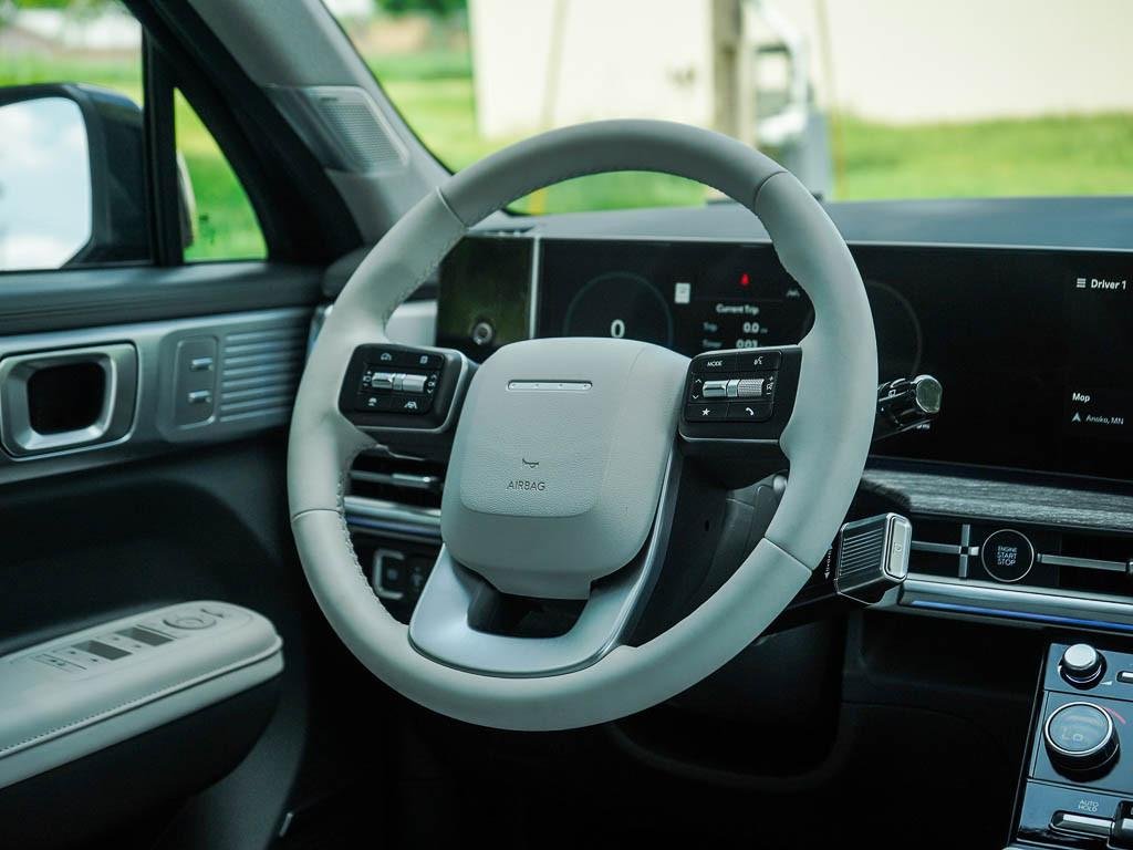 New 2026 Phantom Black Hyundai Limited 7P AWD image 43