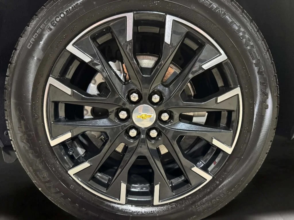 2025 Chevrolet Traverse LT - Photo 33