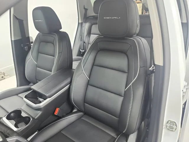 2026 GMC Terrain Denali - Photo 19