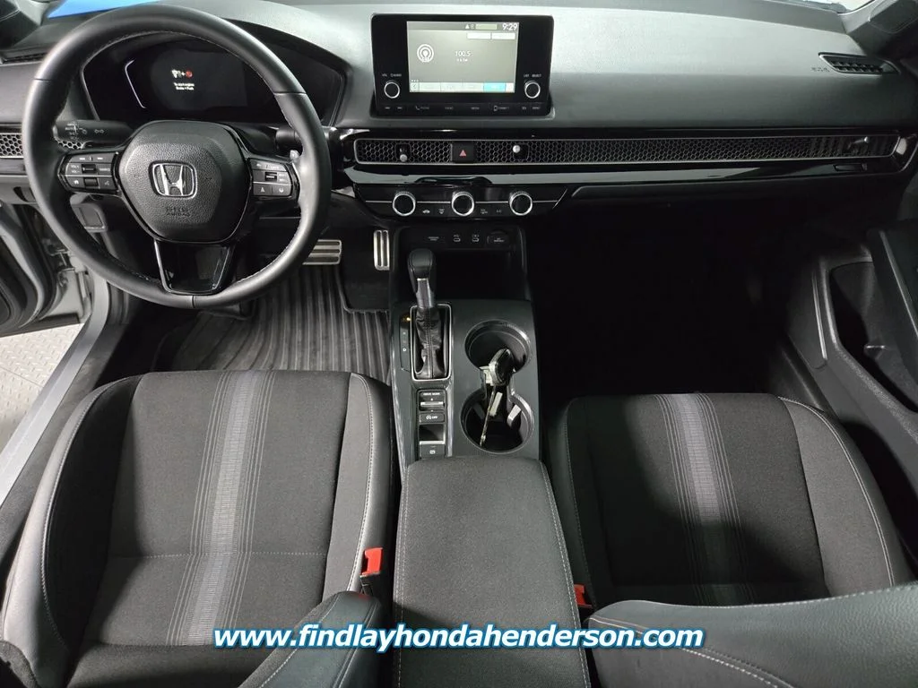 Certified Used 2025 Solar Silver Metallic Honda Sport image 16