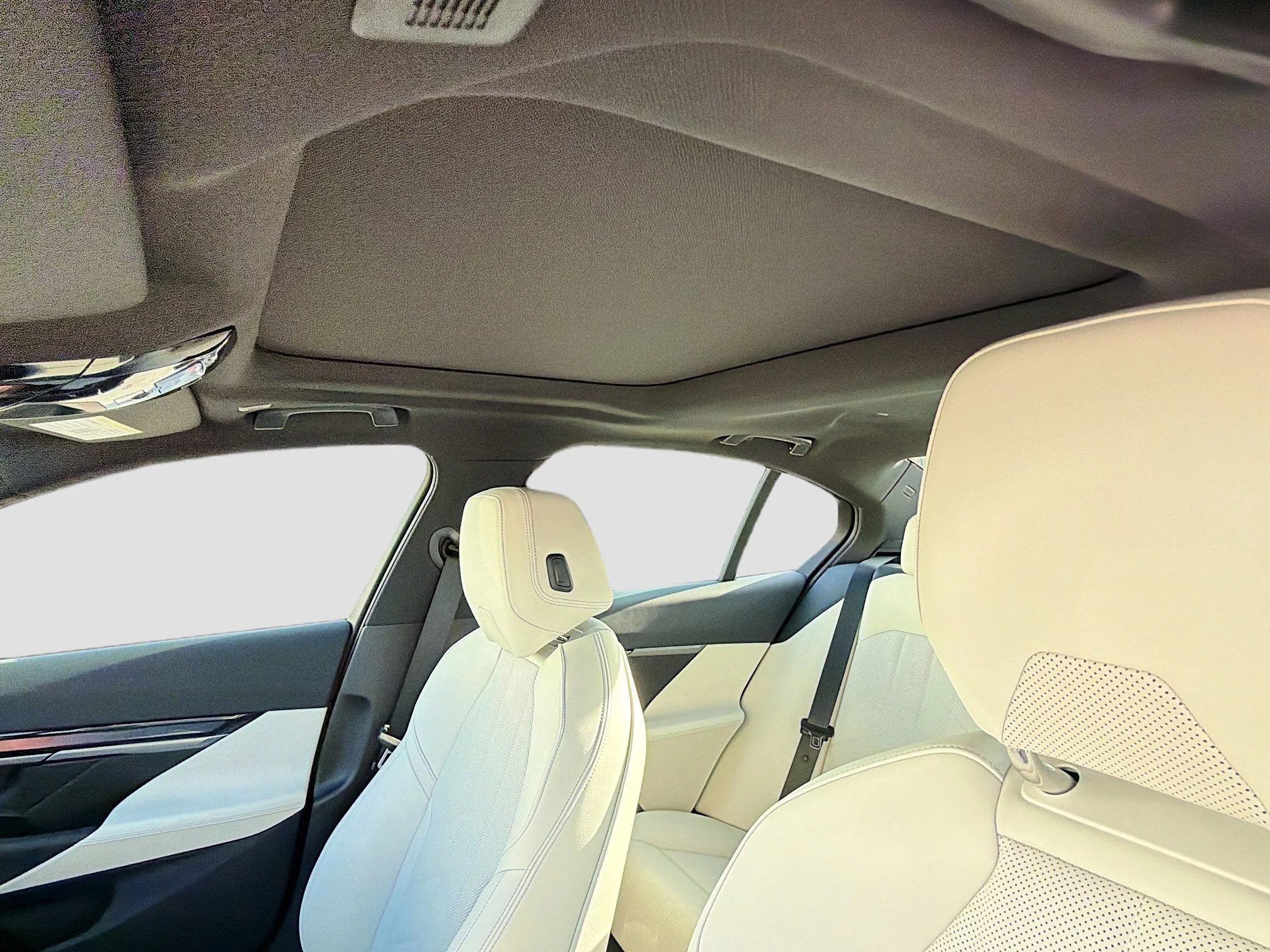 New 2027 Mineral White Metallic BMW 530i image 26
