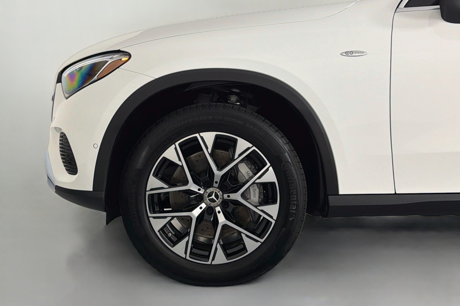 Certified Used 2025 Polar White Mercedes-Benz 350e image 11