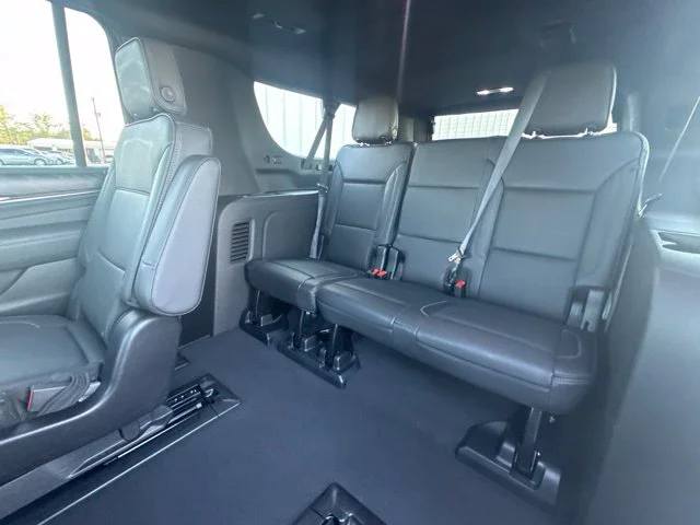 Used 2023 White GMC Denali image 14