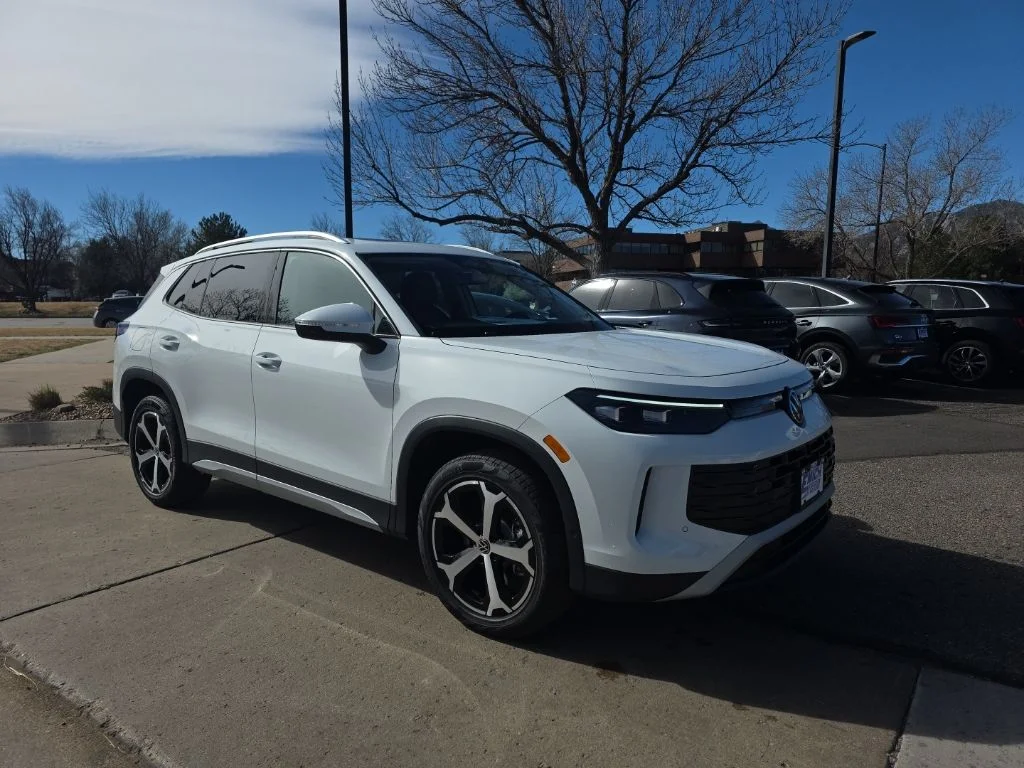 New 2026 White/off-white Volkswagen 2.0T SE image 7