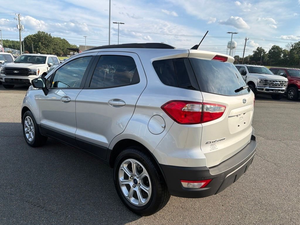 Used 2021 Silver Metallic Ford SE image 6