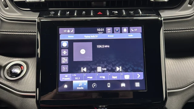 Used 2024 Silver Jeep Altitude X image 15