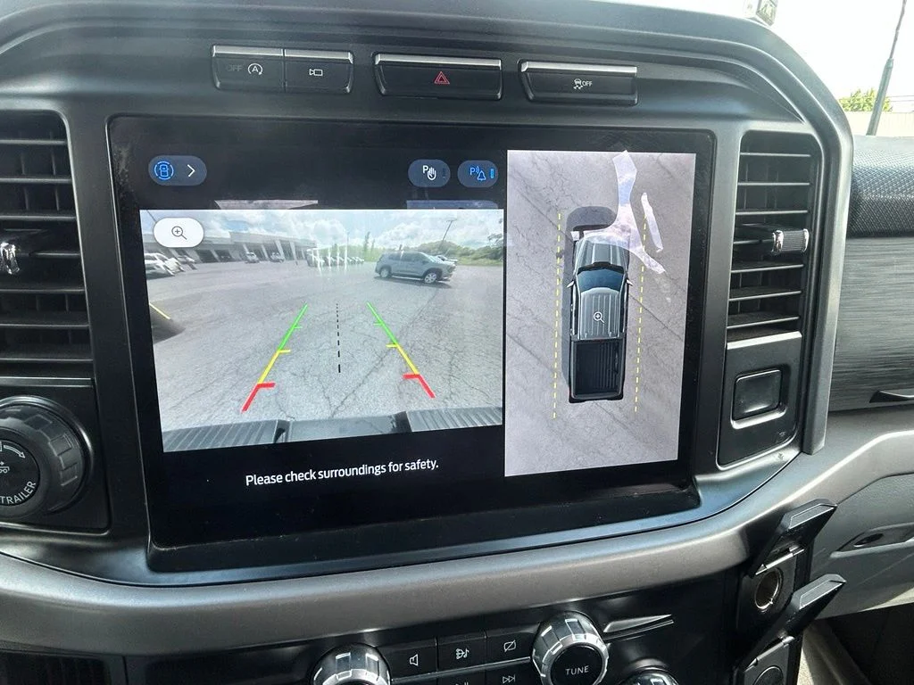 Used 2024 Blue Ford XLT image 31