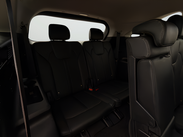 Used 2024 Black Kia S image 22