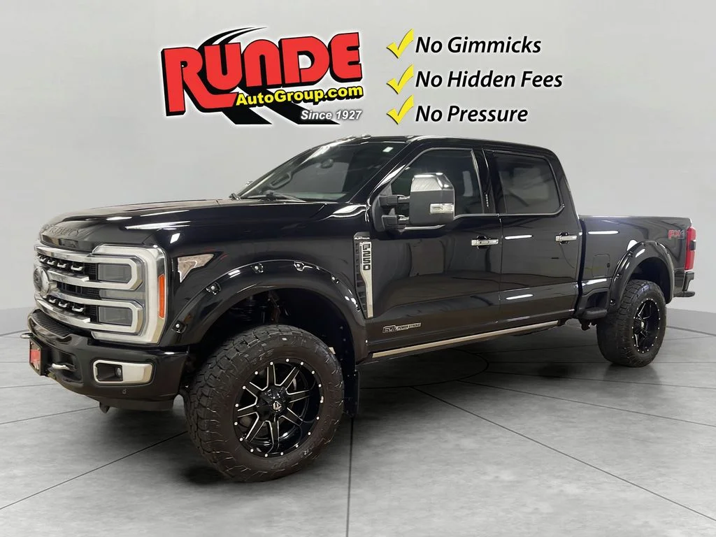 2023 Ford F-250 Platinum 4x4 Crew Cab 160 in's photo
