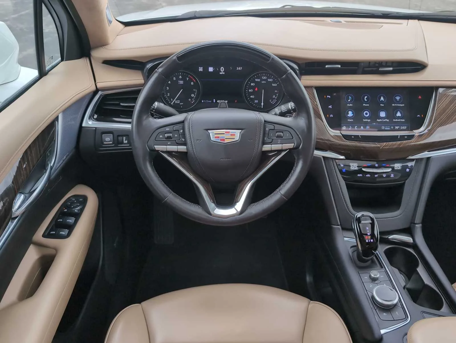 Used 2024 Crystal White Tricoat Cadillac Premium Luxury image 11