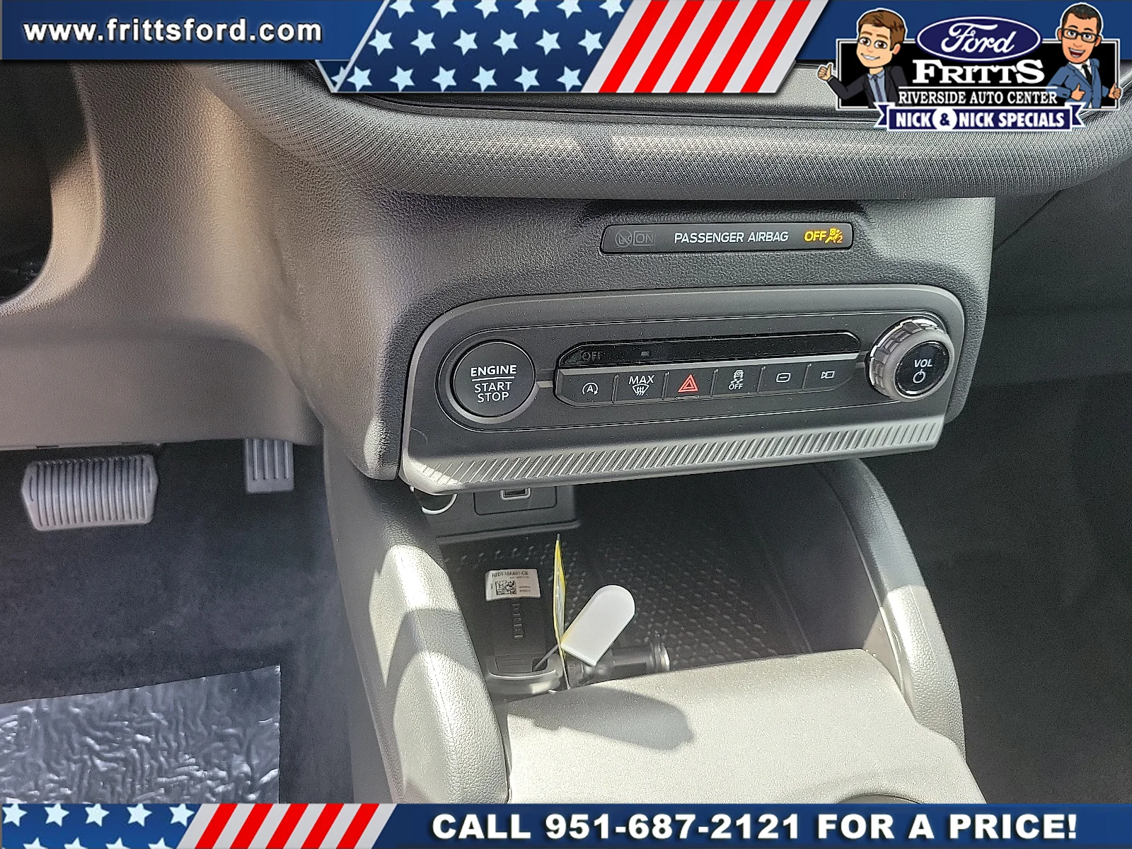 New 2026 Shadow Black Ford Outer Banks® image 10