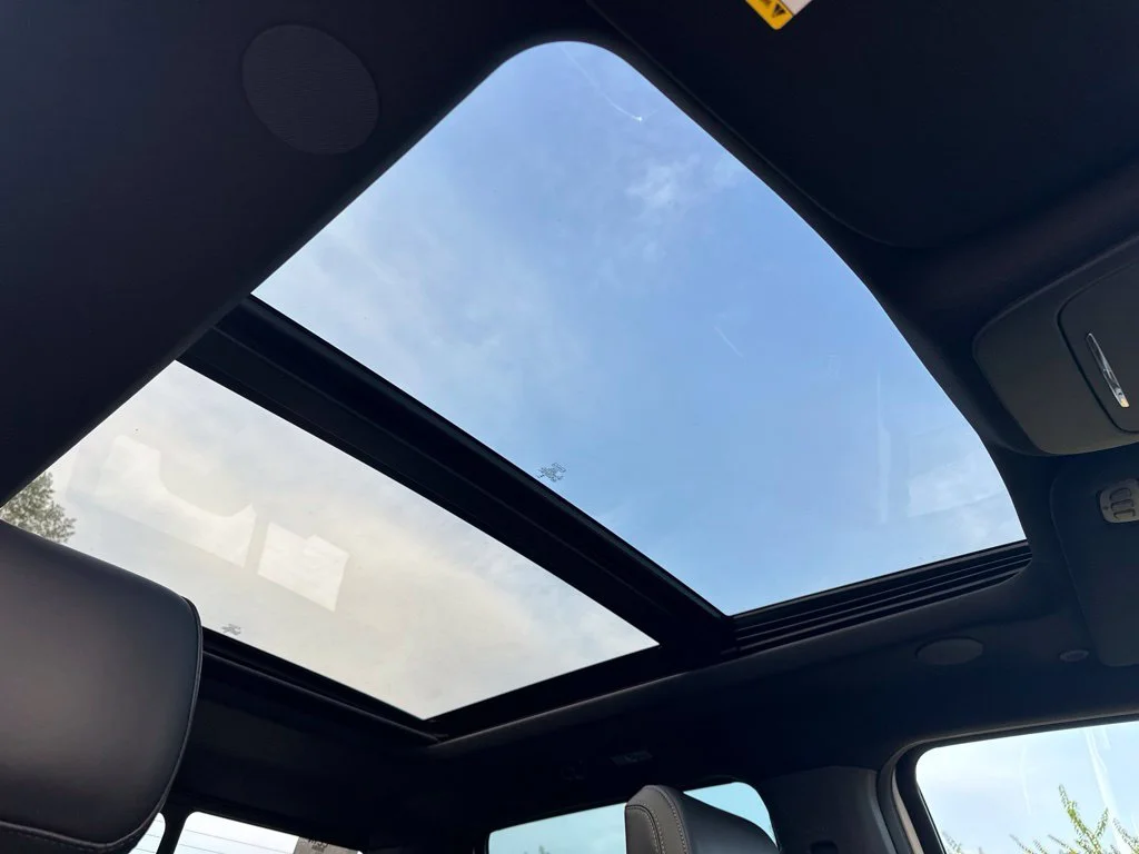 New 2026 Star White Metallic Tri-Coat Ford Platinum® image 8